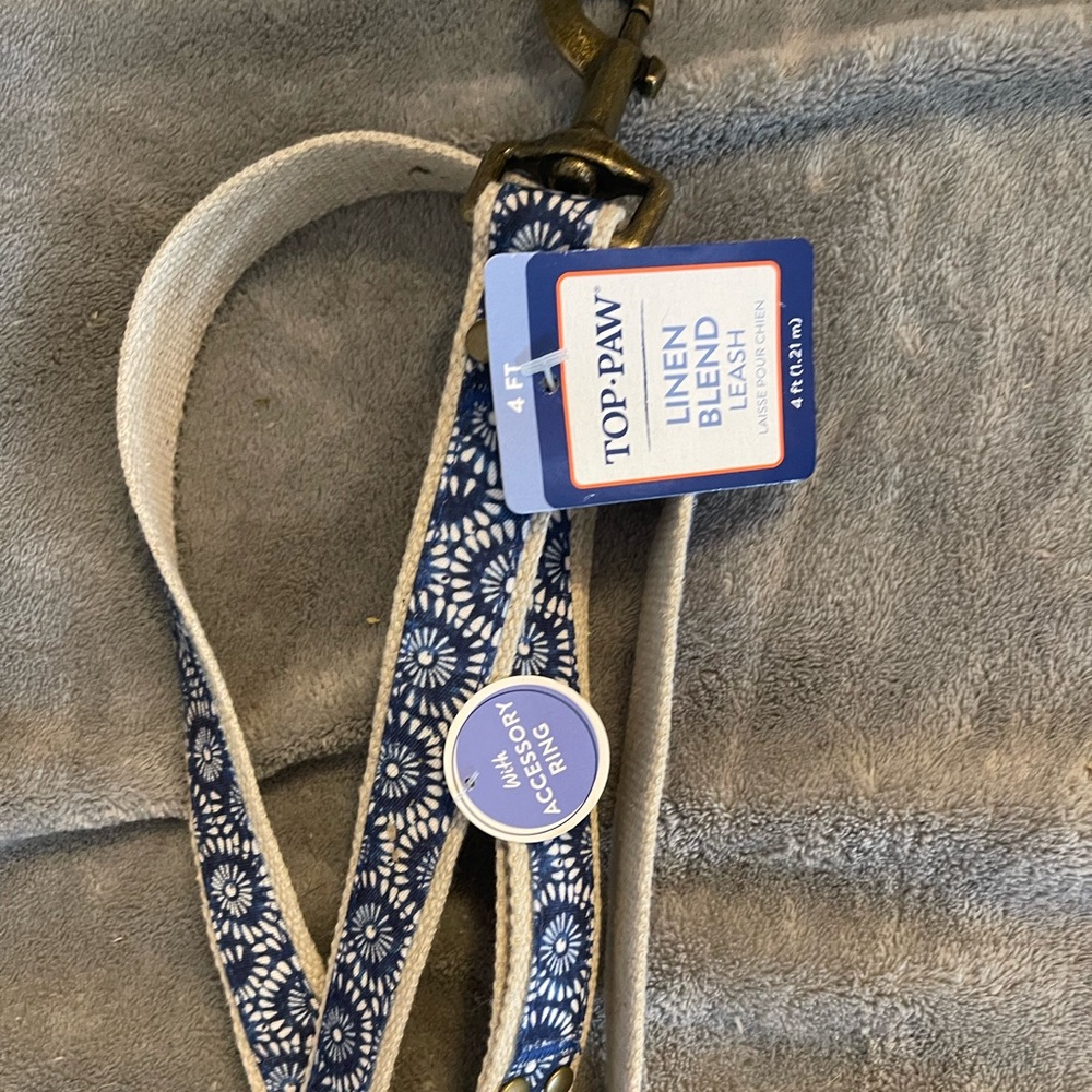 Dog leash, blue